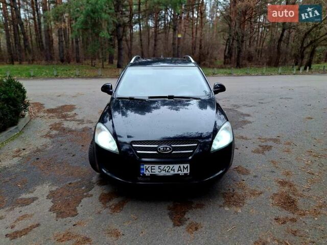Черный Киа Сид, объемом двигателя 1.6 л и пробегом 283 тыс. км за 5250 $, фото 1 на Automoto.ua
