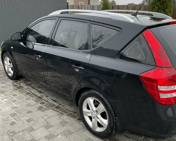 Чорний Кіа Сід, об'ємом двигуна 2 л та пробігом 225 тис. км за 6300 $, фото 5 на Automoto.ua