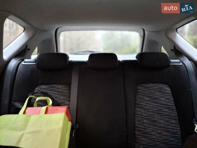 Черный Киа Сид, объемом двигателя 1.6 л и пробегом 283 тыс. км за 5250 $, фото 13 на Automoto.ua