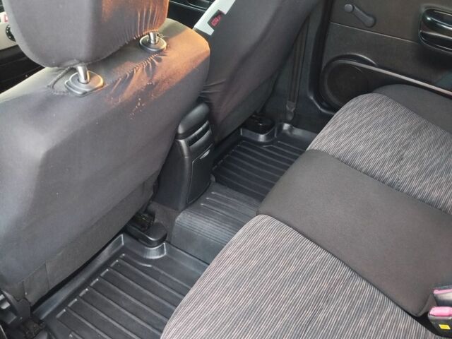 Черный Киа Сид, объемом двигателя 1.6 л и пробегом 200 тыс. км за 5499 $, фото 13 на Automoto.ua