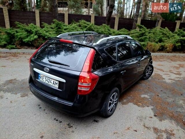 Черный Киа Сид, объемом двигателя 1.6 л и пробегом 283 тыс. км за 5250 $, фото 6 на Automoto.ua