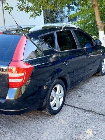 Черный Киа Сид, объемом двигателя 1.6 л и пробегом 317 тыс. км за 4950 $, фото 7 на Automoto.ua