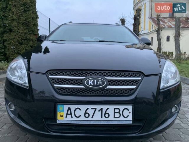 Черный Киа Сид, объемом двигателя 1.59 л и пробегом 313 тыс. км за 4600 $, фото 3 на Automoto.ua