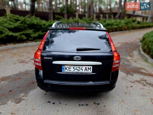 Черный Киа Сид, объемом двигателя 1.6 л и пробегом 283 тыс. км за 5250 $, фото 5 на Automoto.ua