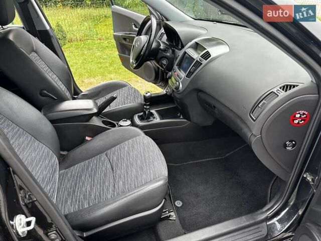 Черный Киа Сид, объемом двигателя 1.6 л и пробегом 212 тыс. км за 4999 $, фото 19 на Automoto.ua