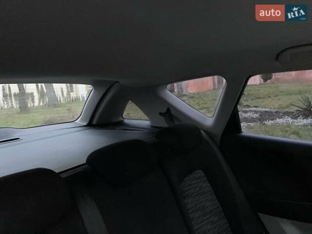 Чорний Кіа Сід, об'ємом двигуна 1.59 л та пробігом 313 тис. км за 4900 $, фото 32 на Automoto.ua