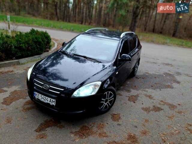 Черный Киа Сид, объемом двигателя 1.6 л и пробегом 283 тыс. км за 5250 $, фото 3 на Automoto.ua