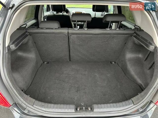 Чорний Кіа Сід, об'ємом двигуна 1.98 л та пробігом 231 тис. км за 6800 $, фото 21 на Automoto.ua