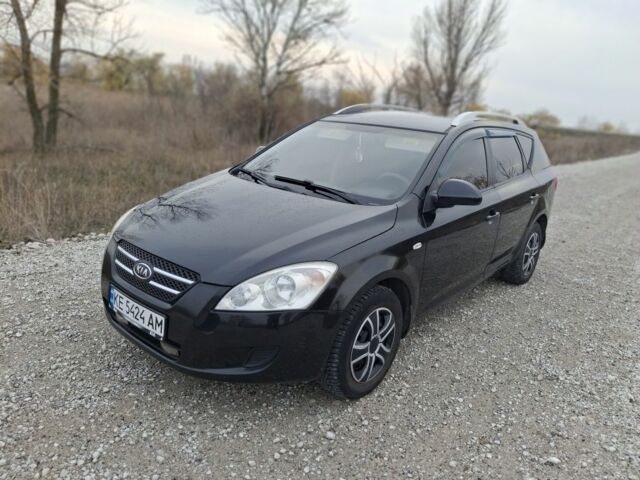 Черный Киа Сид, объемом двигателя 1.6 л и пробегом 282 тыс. км за 5300 $, фото 3 на Automoto.ua