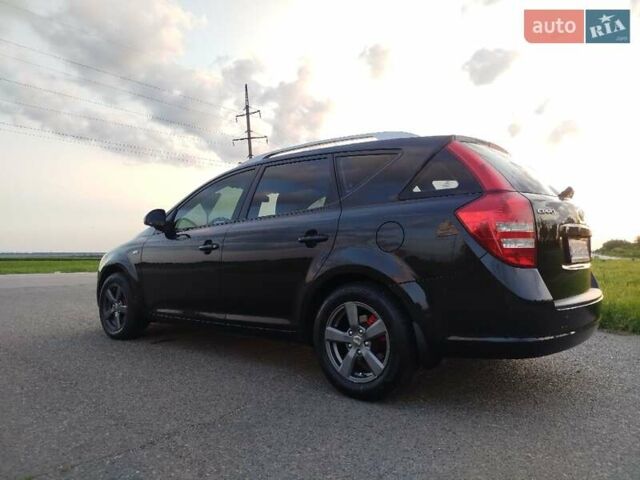 Черный Киа Сид, объемом двигателя 1.59 л и пробегом 207 тыс. км за 5499 $, фото 17 на Automoto.ua