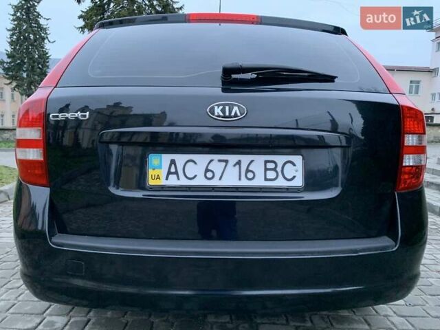 Черный Киа Сид, объемом двигателя 1.59 л и пробегом 313 тыс. км за 4699 $, фото 10 на Automoto.ua