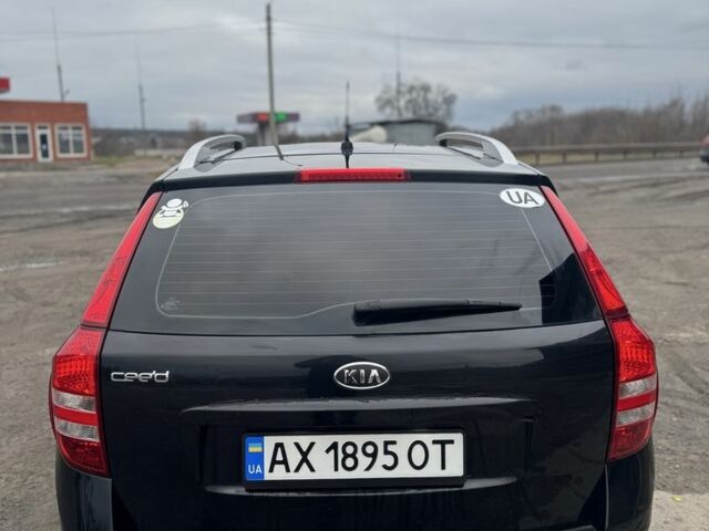 Черный Киа Сид, объемом двигателя 1.4 л и пробегом 290 тыс. км за 4500 $, фото 3 на Automoto.ua