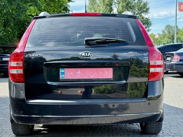Черный Киа Сид, объемом двигателя 1.4 л и пробегом 182 тыс. км за 6300 $, фото 6 на Automoto.ua