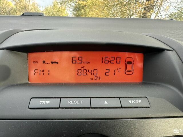 Черный Киа Сид, объемом двигателя 1.6 л и пробегом 222 тыс. км за 5400 $, фото 7 на Automoto.ua