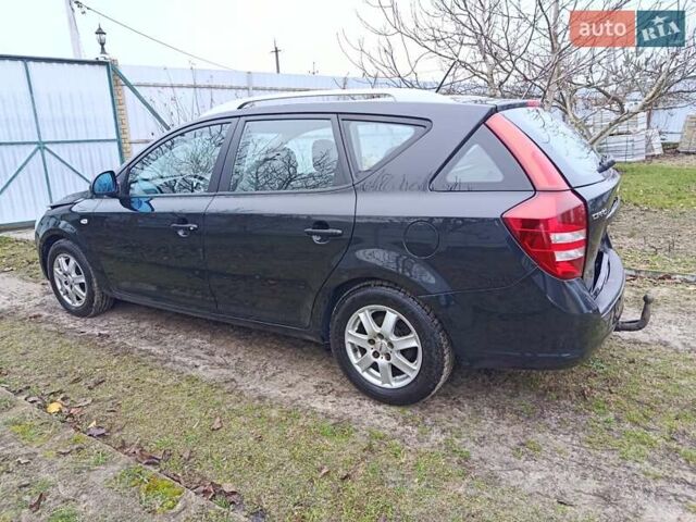 Черный Киа Сид, объемом двигателя 2 л и пробегом 251 тыс. км за 3500 $, фото 4 на Automoto.ua