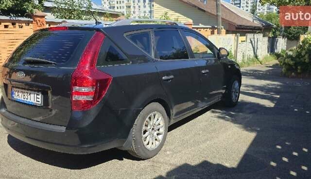 Черный Киа Сид, объемом двигателя 1.6 л и пробегом 199 тыс. км за 5500 $, фото 9 на Automoto.ua