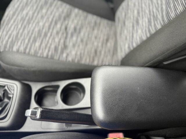 Чорний Кіа Сід, об'ємом двигуна 1.4 л та пробігом 204 тис. км за 6350 $, фото 13 на Automoto.ua