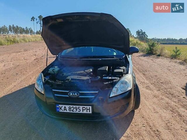 Черный Киа Сид, объемом двигателя 1.6 л и пробегом 186 тыс. км за 4999 $, фото 15 на Automoto.ua