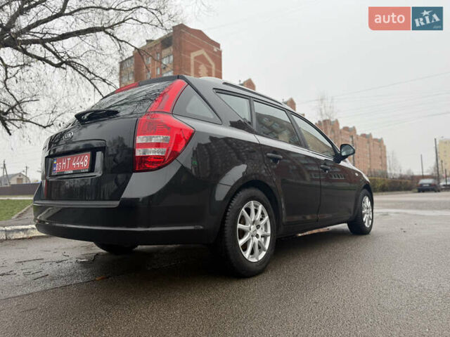 Черный Киа Сид, объемом двигателя 1.4 л и пробегом 204 тыс. км за 6350 $, фото 11 на Automoto.ua