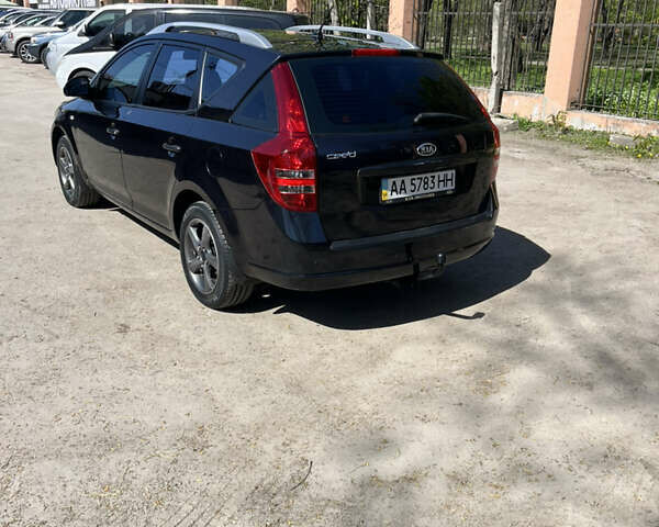 Чорний Кіа Сід, об'ємом двигуна 1.59 л та пробігом 166 тис. км за 7450 $, фото 5 на Automoto.ua