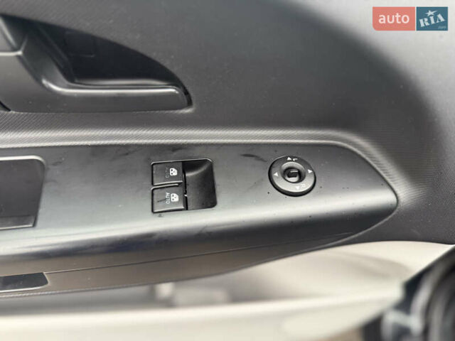 Черный Киа Сид, объемом двигателя 1.4 л и пробегом 204 тыс. км за 6350 $, фото 21 на Automoto.ua