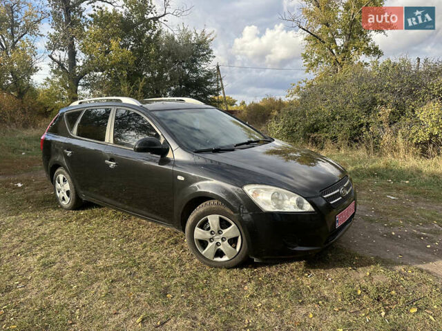 Черный Киа Сид, объемом двигателя 1.6 л и пробегом 222 тыс. км за 5400 $, фото 10 на Automoto.ua