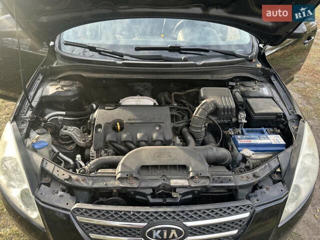 Черный Киа Сид, объемом двигателя 1.6 л и пробегом 222 тыс. км за 5400 $, фото 5 на Automoto.ua