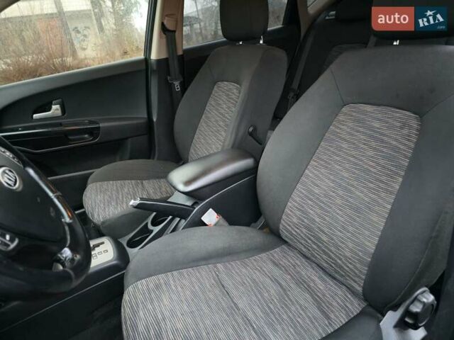 Чорний Кіа Сід, об'ємом двигуна 1.6 л та пробігом 216 тис. км за 6500 $, фото 19 на Automoto.ua