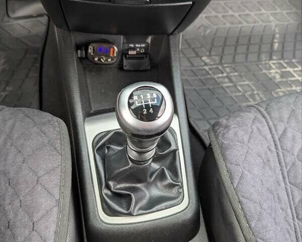 Чорний Кіа Сід, об'ємом двигуна 1.58 л та пробігом 266 тис. км за 5700 $, фото 17 на Automoto.ua