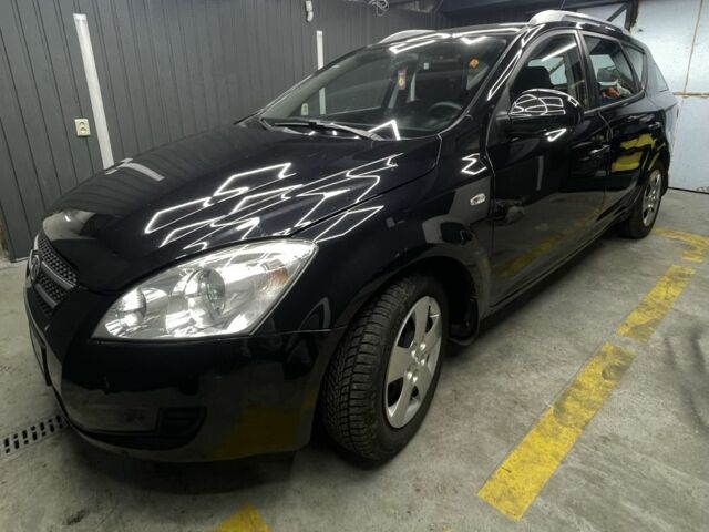 Черный Киа Сид, объемом двигателя 1.6 л и пробегом 230 тыс. км за 5500 $, фото 1 на Automoto.ua