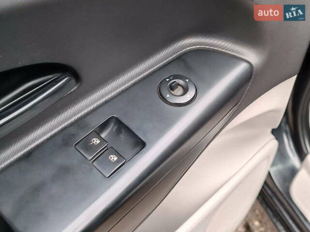 Черный Киа Сид, объемом двигателя 1.6 л и пробегом 261 тыс. км за 6990 $, фото 18 на Automoto.ua