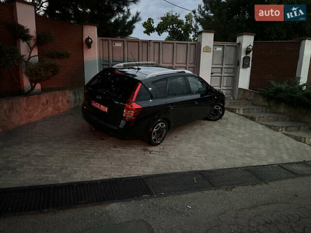 Черный Киа Сид, объемом двигателя 1.4 л и пробегом 182 тыс. км за 6200 $, фото 18 на Automoto.ua