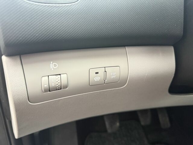 Чорний Кіа Сід, об'ємом двигуна 1.4 л та пробігом 204 тис. км за 6350 $, фото 10 на Automoto.ua