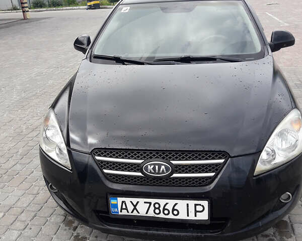 Чорний Кіа Сід, об'ємом двигуна 2 л та пробігом 405 тис. км за 5500 $, фото 1 на Automoto.ua