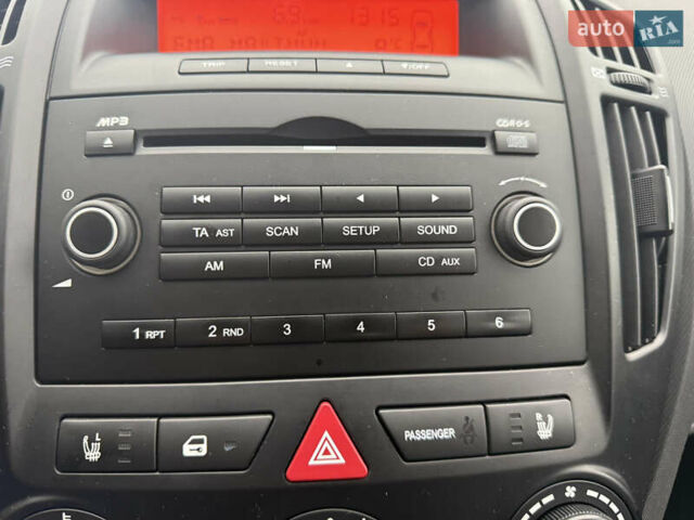 Черный Киа Сид, объемом двигателя 1.4 л и пробегом 204 тыс. км за 6350 $, фото 28 на Automoto.ua