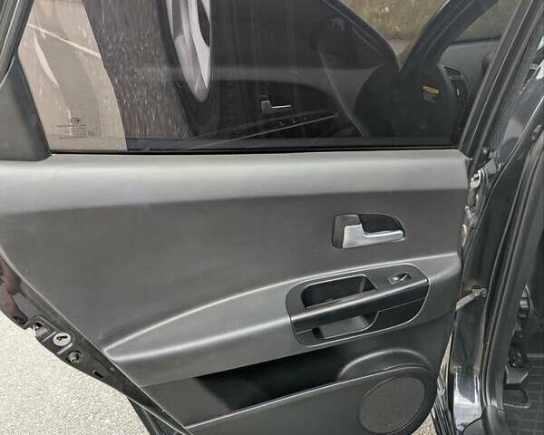 Чорний Кіа Сід, об'ємом двигуна 1.58 л та пробігом 266 тис. км за 5700 $, фото 13 на Automoto.ua