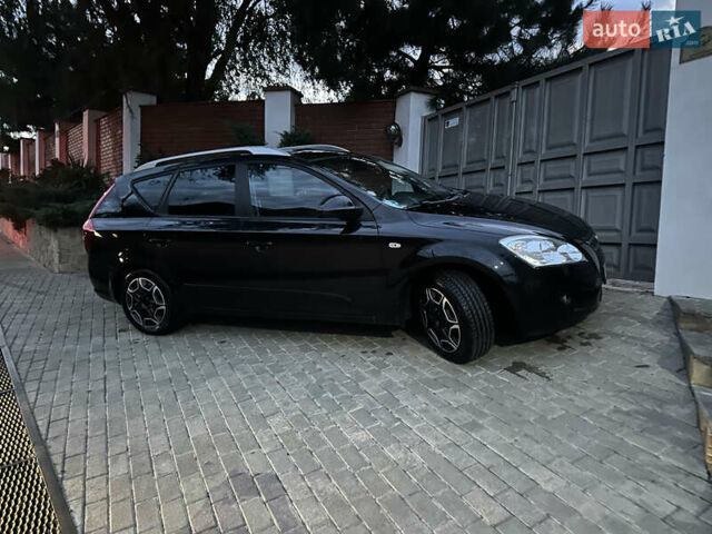 Черный Киа Сид, объемом двигателя 1.4 л и пробегом 182 тыс. км за 6200 $, фото 14 на Automoto.ua