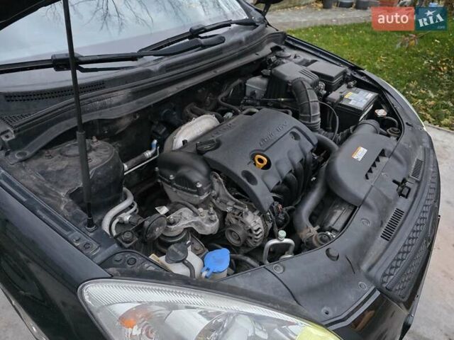 Кіа Сід 2008 у Бердичеве на Automoto.ua Чорний Кіа Сід, об'ємом двигуна 1.4 л та пробігом 167 тис. км за 4450 $, фото 3 на Automoto.ua