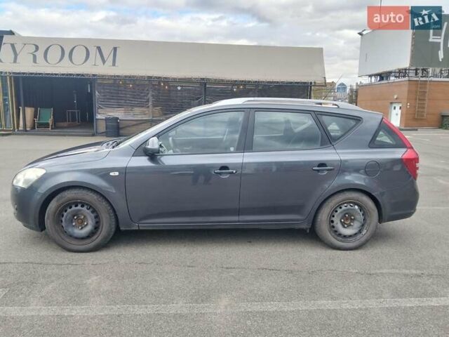 Чорний Кіа Сід, об'ємом двигуна 1.58 л та пробігом 200 тис. км за 4940 $, фото 5 на Automoto.ua
