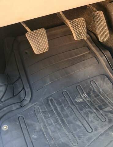 Черный Киа Сид, объемом двигателя 1.6 л и пробегом 199 тыс. км за 5500 $, фото 10 на Automoto.ua