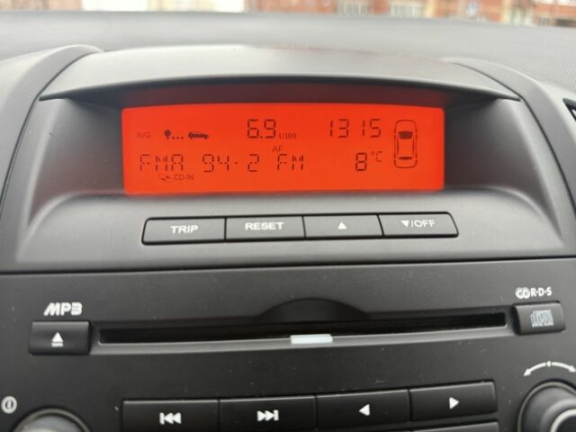 Чорний Кіа Сід, об'ємом двигуна 1.4 л та пробігом 204 тис. км за 6350 $, фото 12 на Automoto.ua