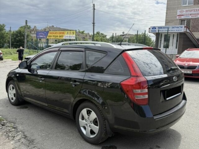 Черный Киа Сид, объемом двигателя 1.6 л и пробегом 186 тыс. км за 5900 $, фото 2 на Automoto.ua