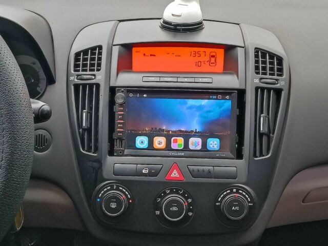 Черный Киа Сид, объемом двигателя 1.6 л и пробегом 261 тыс. км за 6990 $, фото 13 на Automoto.ua