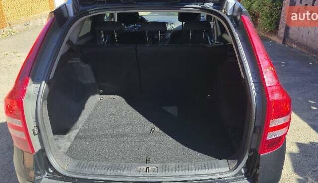 Черный Киа Сид, объемом двигателя 1.6 л и пробегом 199 тыс. км за 5500 $, фото 21 на Automoto.ua