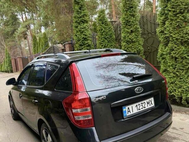 Чорний Кіа Сід, об'ємом двигуна 1.6 л та пробігом 441 тис. км за 5100 $, фото 3 на Automoto.ua