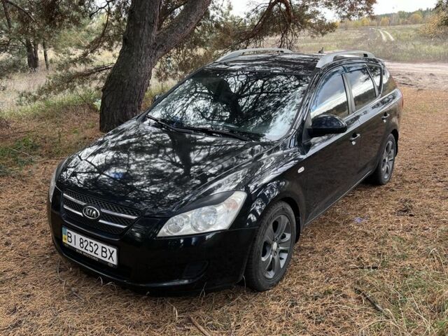 Черный Киа Сид, объемом двигателя 1.6 л и пробегом 283 тыс. км за 5300 $, фото 1 на Automoto.ua