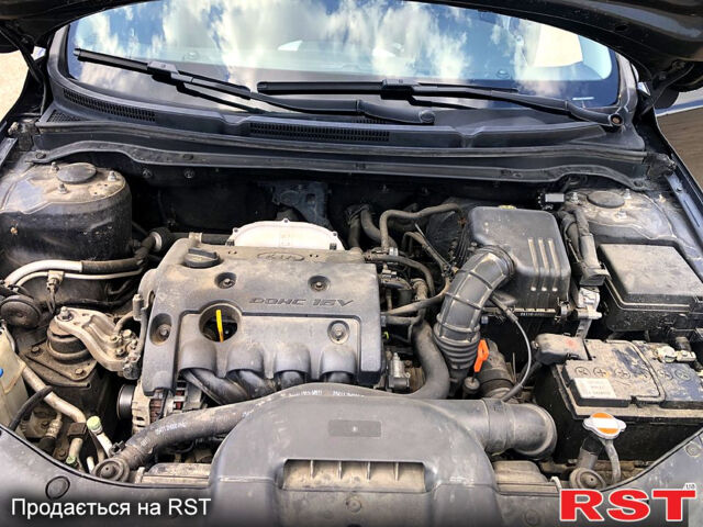 Чорний Кіа Сід, об'ємом двигуна 1.6 л та пробігом 255 тис. км за 7100 $, фото 7 на Automoto.ua