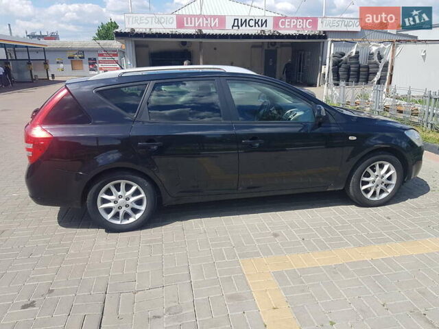 Черный Киа Сид, объемом двигателя 1.4 л и пробегом 225 тыс. км за 7200 $, фото 7 на Automoto.ua
