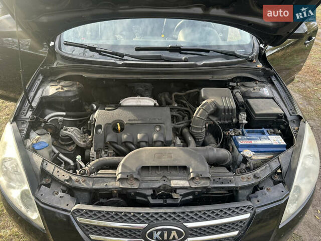 Кіа Сід 2008 у Новониколаевке на Automoto.ua Чорний Кіа Сід, об'ємом двигуна 1.6 л та пробігом 214 тис. км за 5400 $, фото 17 на Automoto.ua