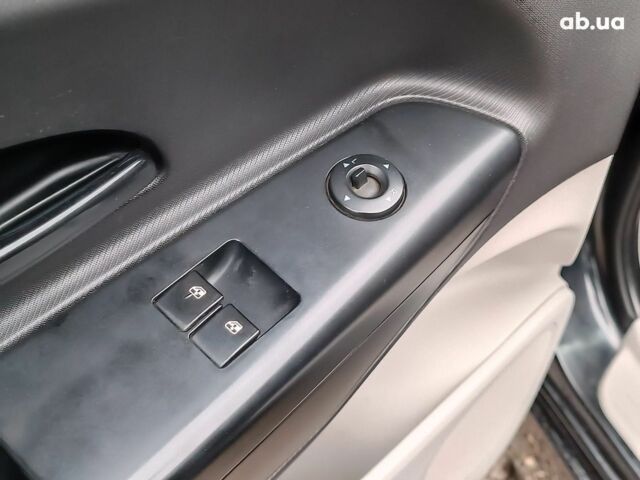 Чорний Кіа Сід, об'ємом двигуна 1.6 л та пробігом 261 тис. км за 6990 $, фото 18 на Automoto.ua